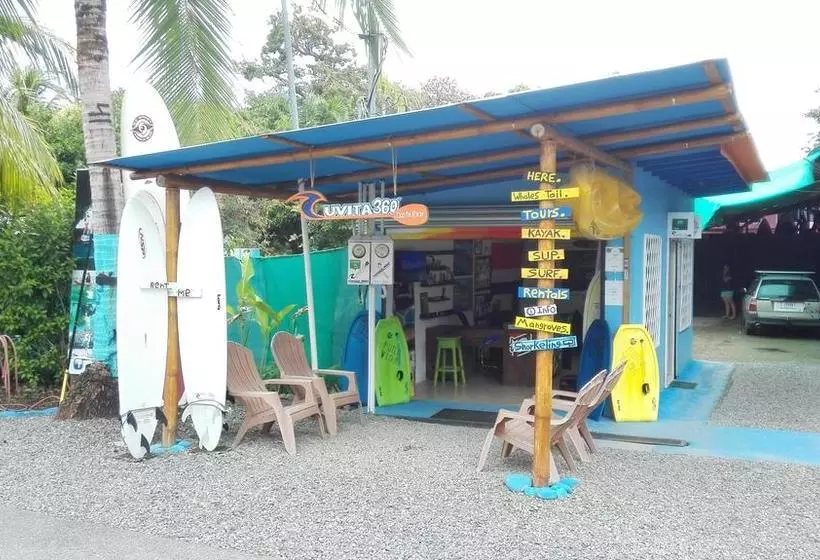 Retkeilymaja Blue Sunshine