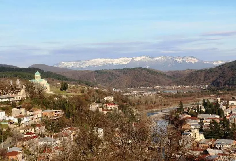هاستل Mimino Guest House