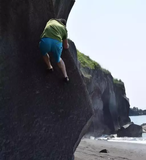 Retkeilymaja Noboribetsu Guest House Aka & Ao