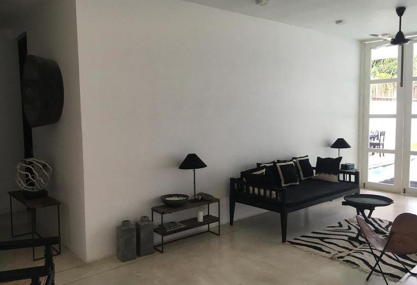 Bed and Breakfast Bieshu Beach Hive