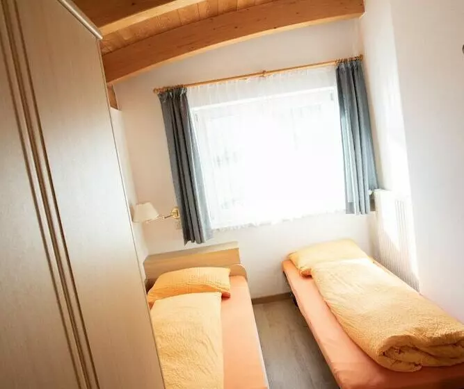 Aamiaismajoitus (B&B) Garni Schmiedhof