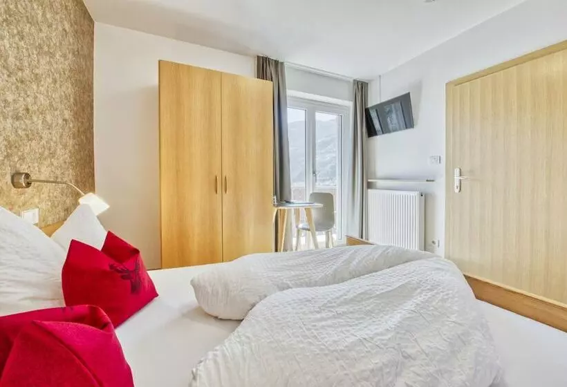 Aamiaismajoitus (B&B) Garni Schmiedhof