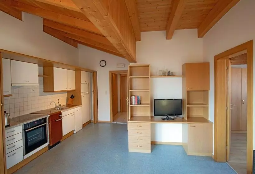 Aamiaismajoitus (B&B) Garni Schmiedhof