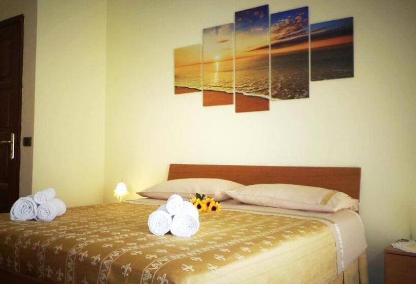 مبيت وإفطار Il Girasole