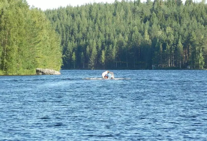 Aamiaismajoitus (B&B) Kyykerin Kartano