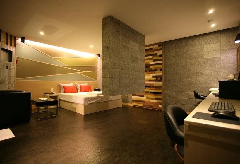 مُتل Design T Ulsan