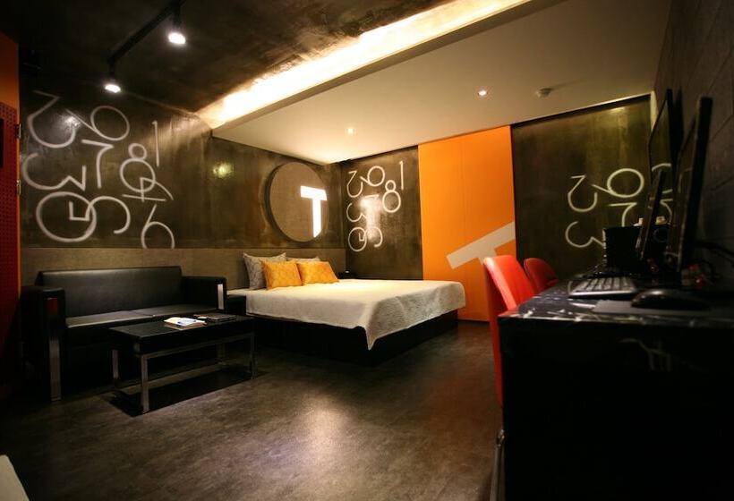 مُتل Design T Ulsan