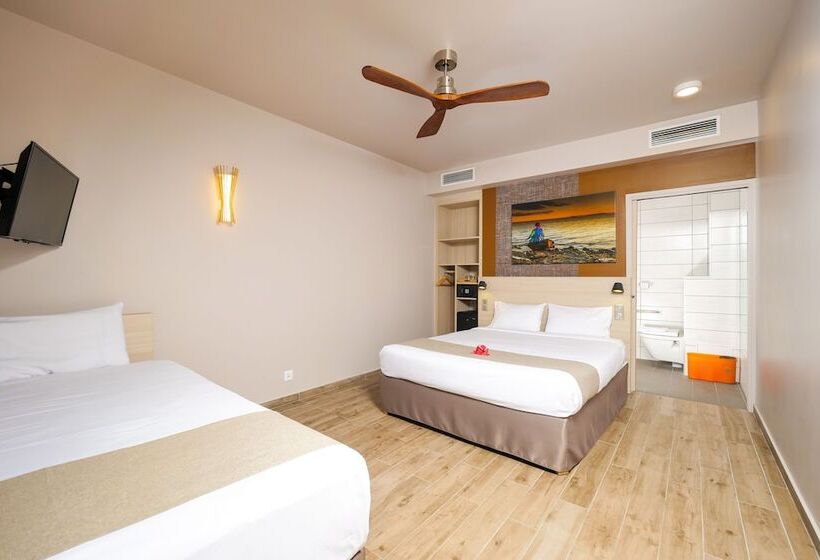 هتل Gondwana City Green