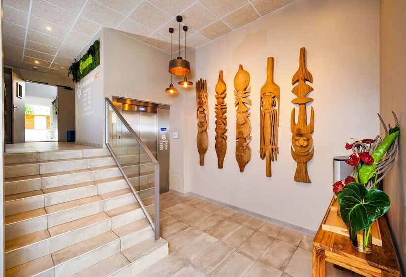 هتل Gondwana City Green