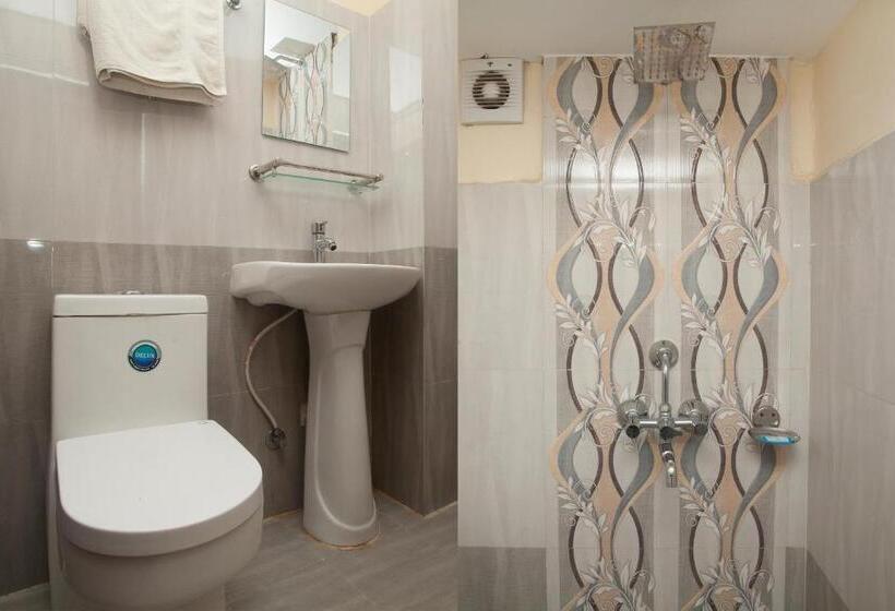 هتل Kathmandu Regency