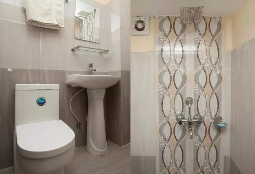 هتل Kathmandu Regency