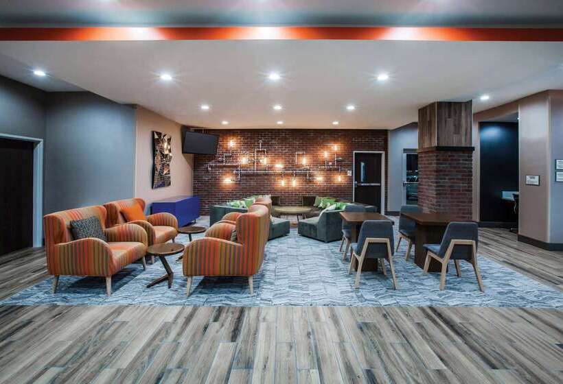 בית מלון כפרי La Quinta By Wyndham Owasso