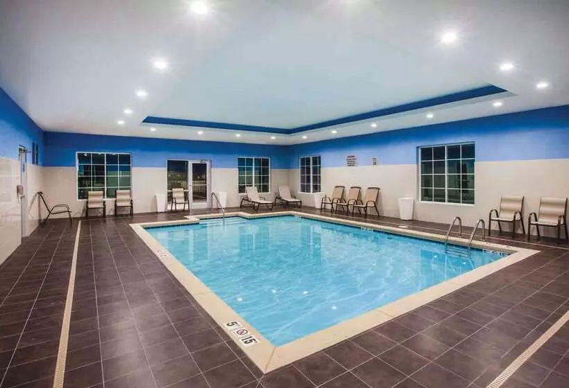 Hotelli La Quinta By Wyndham Owasso