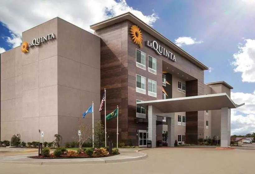 Hotelli La Quinta By Wyndham Owasso