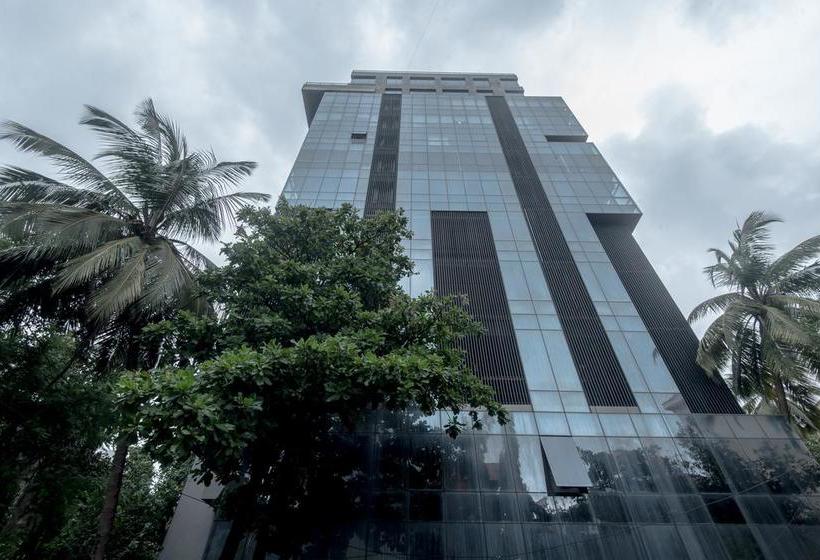 Hôtel Fab Adlon International