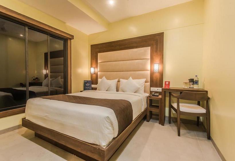 Hôtel Fab Adlon International