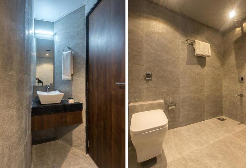 Hôtel Fab Adlon International