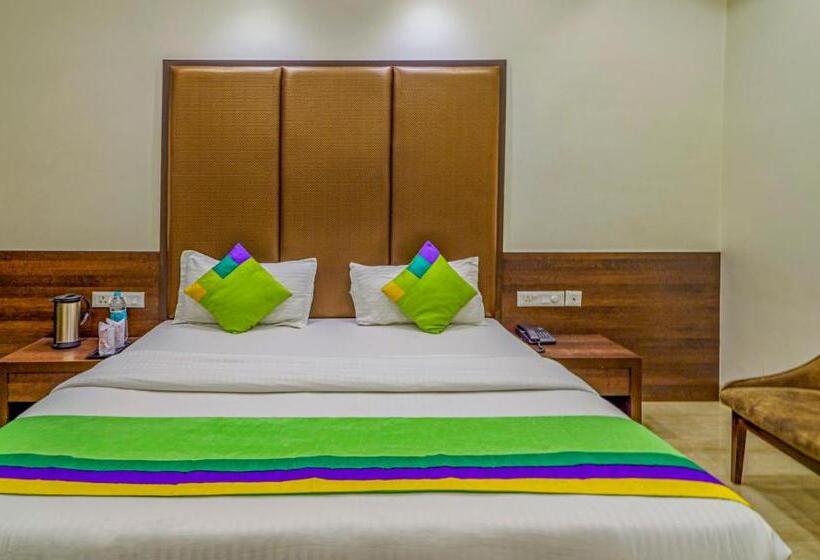 בית מלון כפרי Treebo Bliss