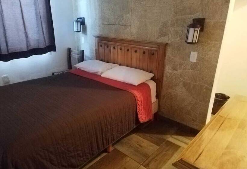 ホテル Venados Inn