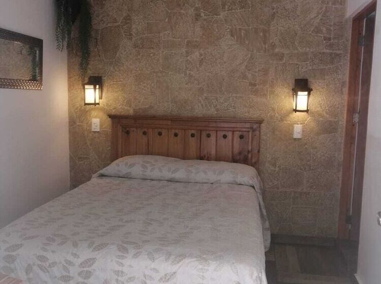 ホテル Venados Inn