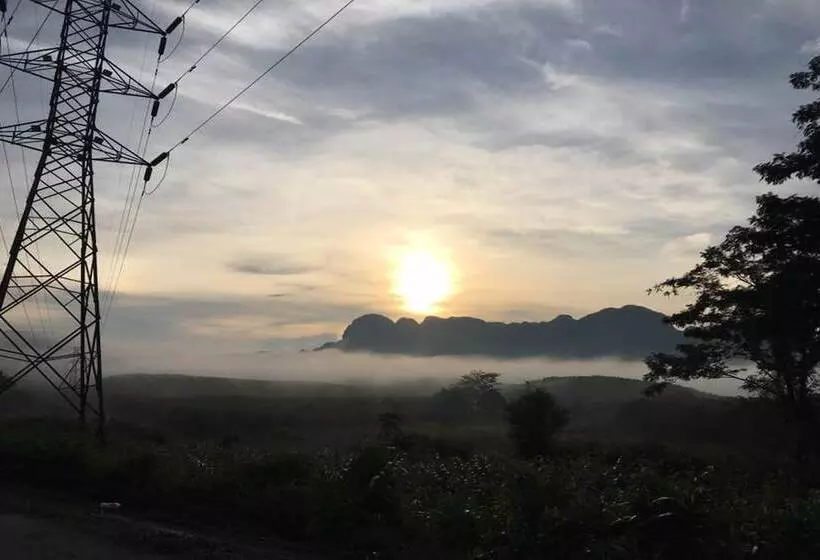 Phu Arun Resort