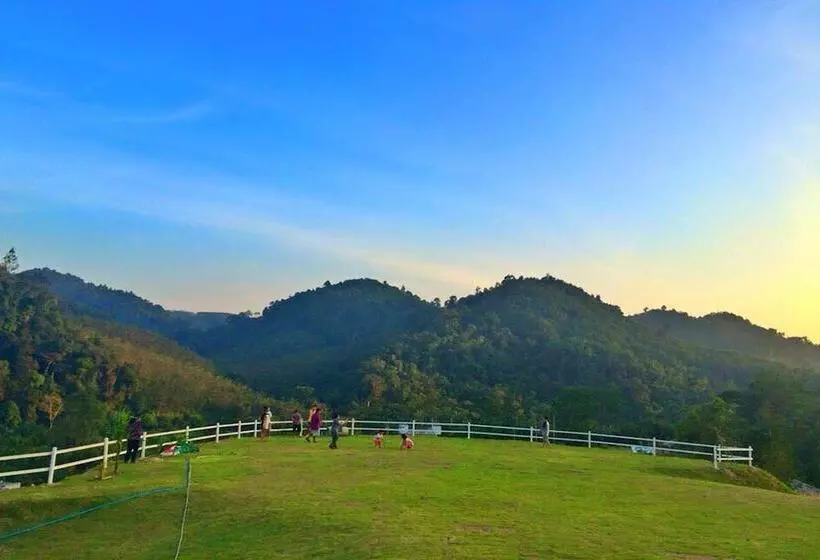Phu Arun Resort