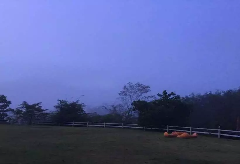 Phu Arun Resort
