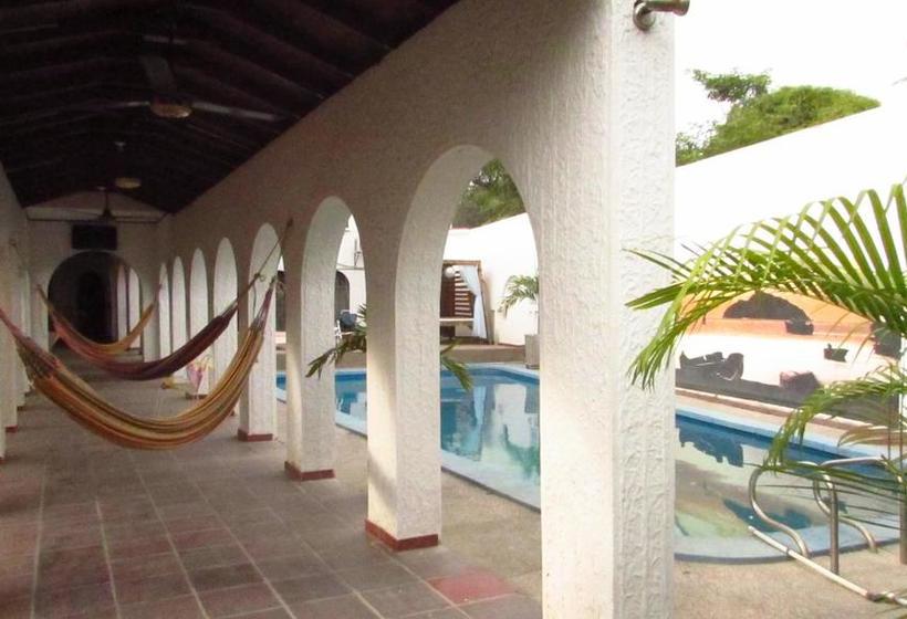 The Chill In Mansion Hostel Santa Marta