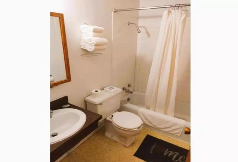 Motelli Love Hotels Voyageur At International Falls Mn