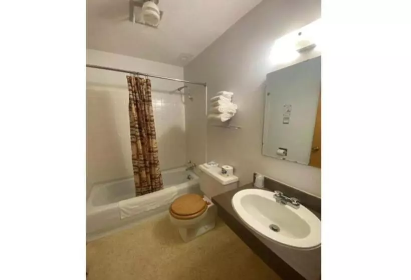 Motelli Love Hotels Voyageur At International Falls Mn