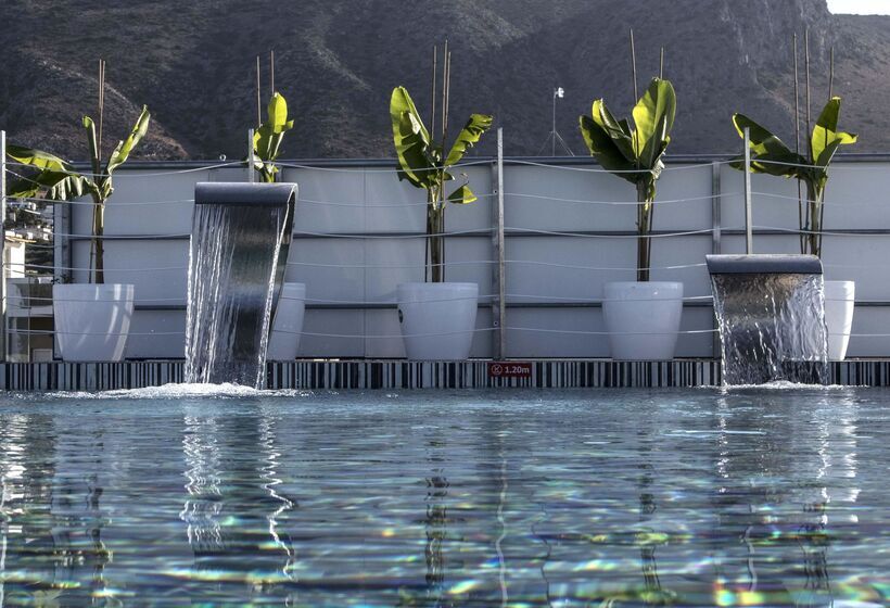 호텔 Glaros Royal Beach