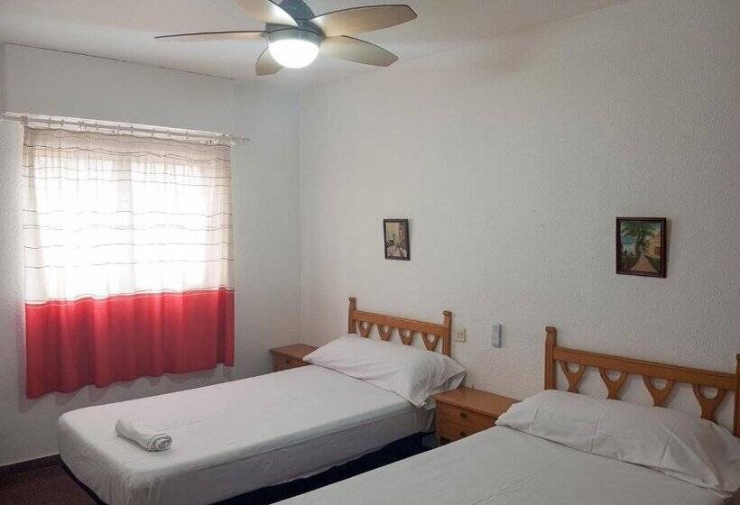 Apartamentos Paradise Oropesa 3000