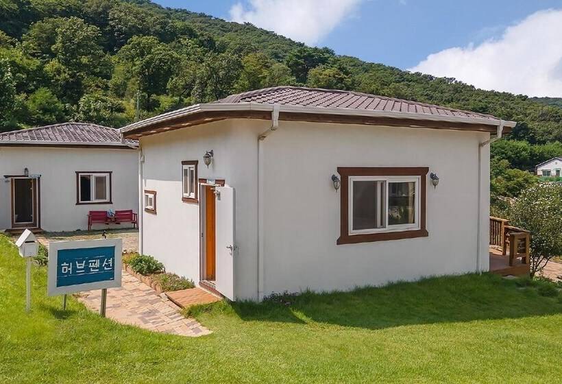 Ganghwa Herb Pension