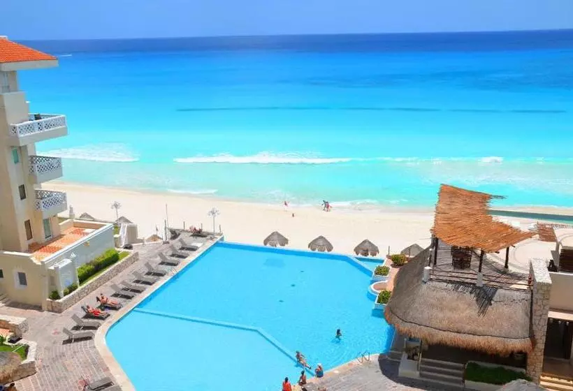Ar Cancun Plaza