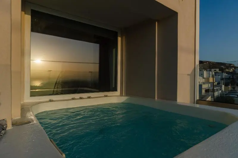 Hotelli Cinnamon Suite With Prive Hot Tub