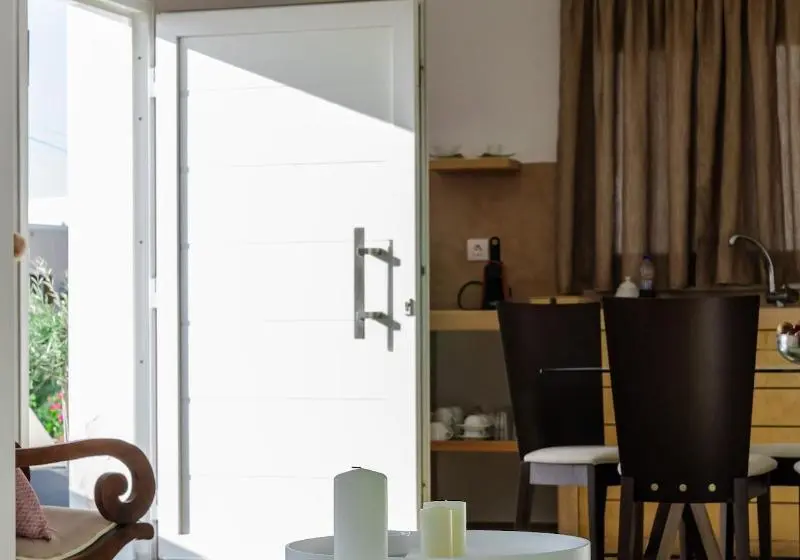 Hotelli Cinnamon Suite With Prive Hot Tub