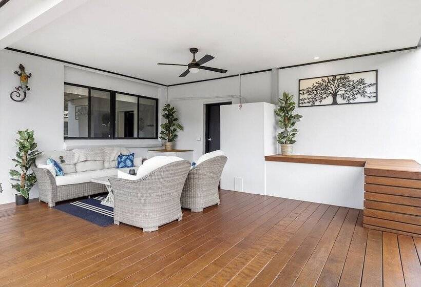 مبيت وإفطار Elk Estate