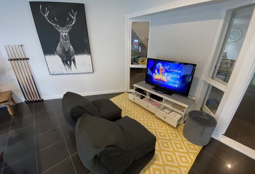 مبيت وإفطار Elk Estate