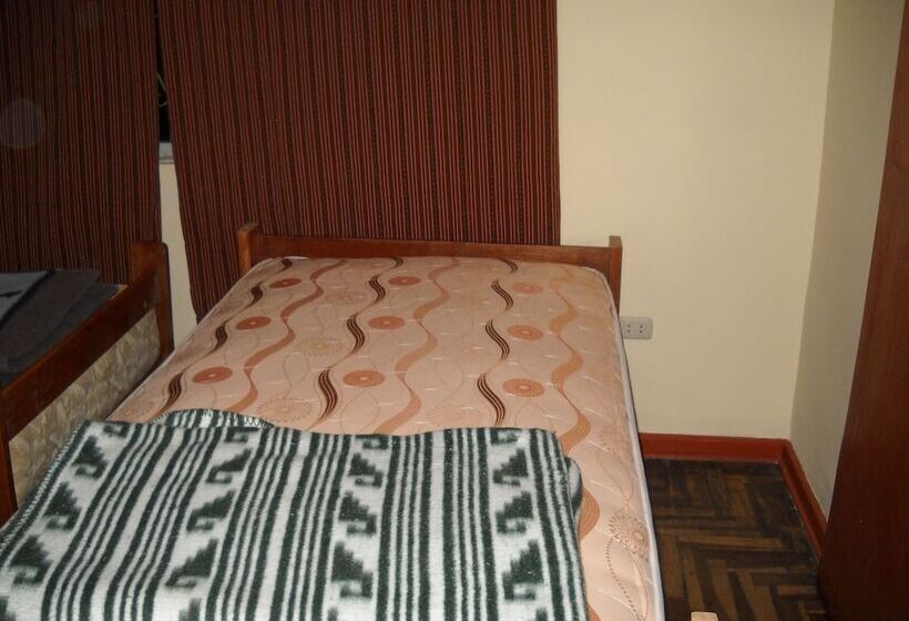 مبيت وإفطار Huaraz City Centre Hostel