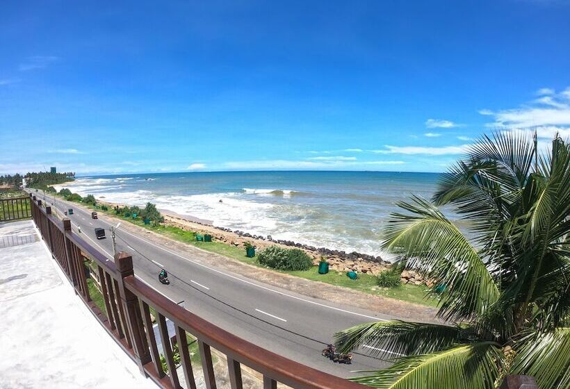 Boulders Bay Hotel Galle