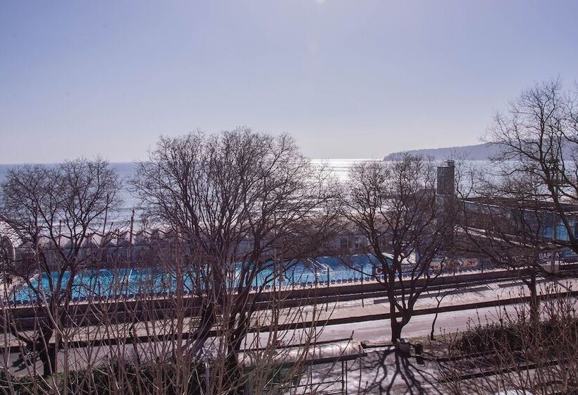 Family Hotel Belle Epoque Beach