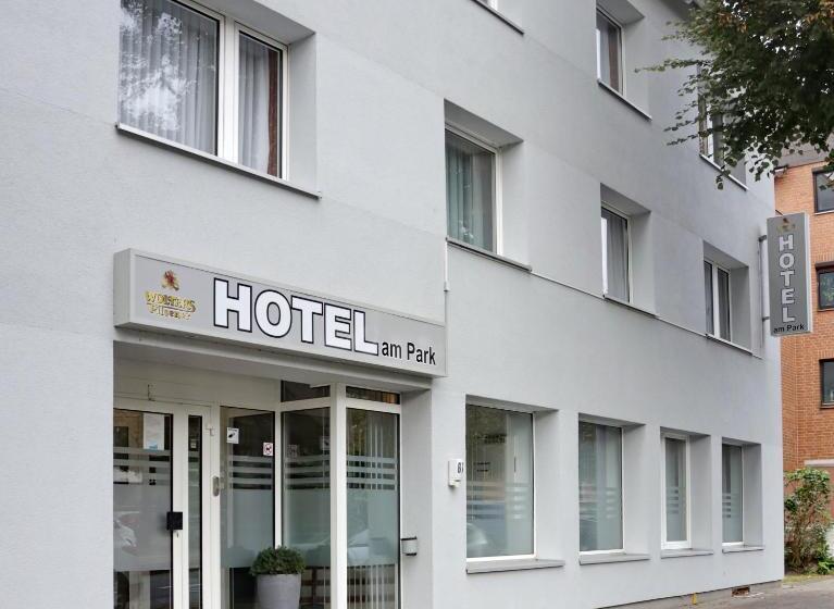هتل Am Park