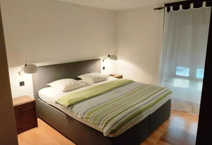 ホテル Hôtel La Fontaine