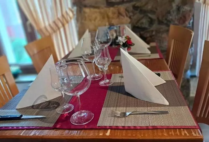 ホテル Hôtel La Fontaine