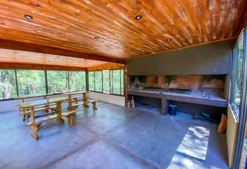Hotelli Posada Alma Del Arroyo