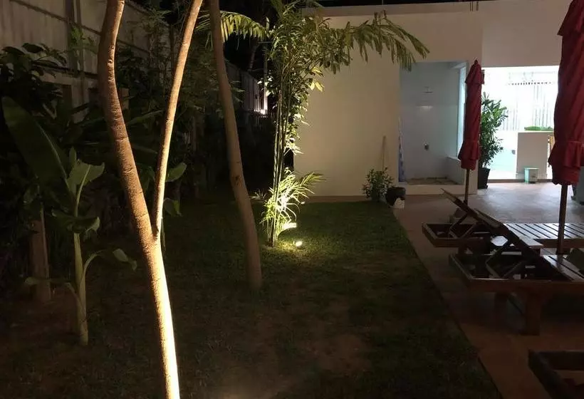 ホテル Schein Residence