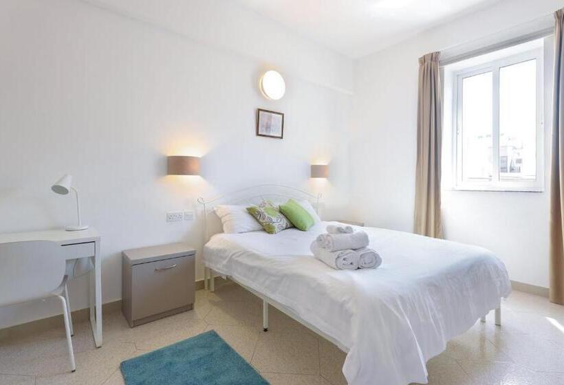 هتل Ta Gianni Guest House