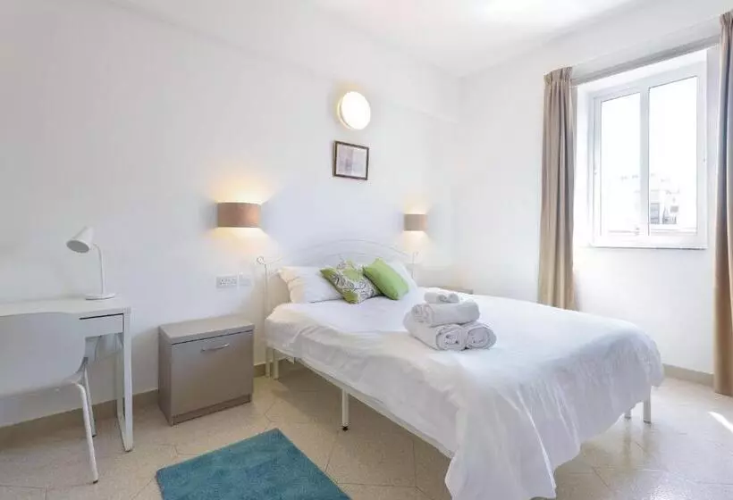 هتل Ta Gianni Guest House