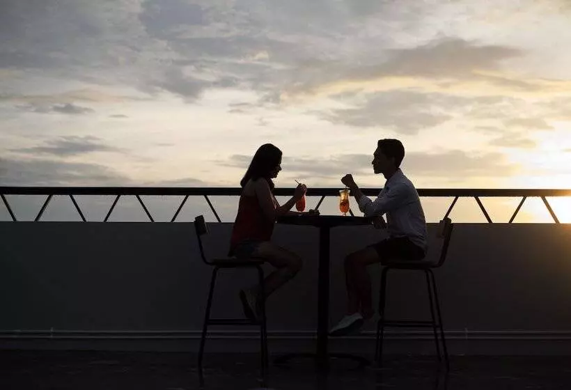 La Lucia Boutique Hotel By Prasanthi