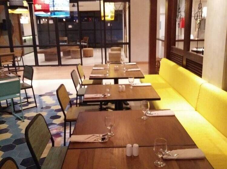 La Lucia Boutique Hotel By Prasanthi